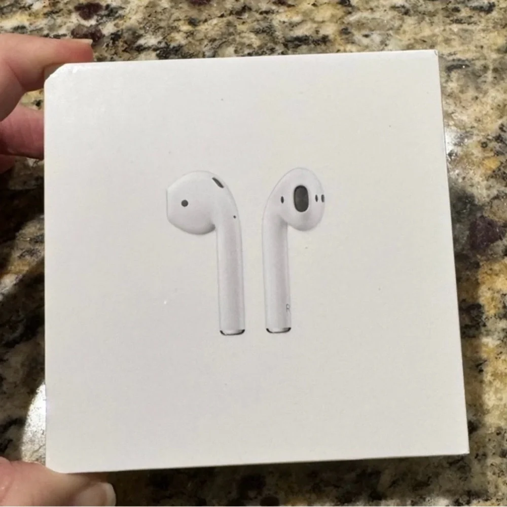 Apple AirPods 2nd Generation